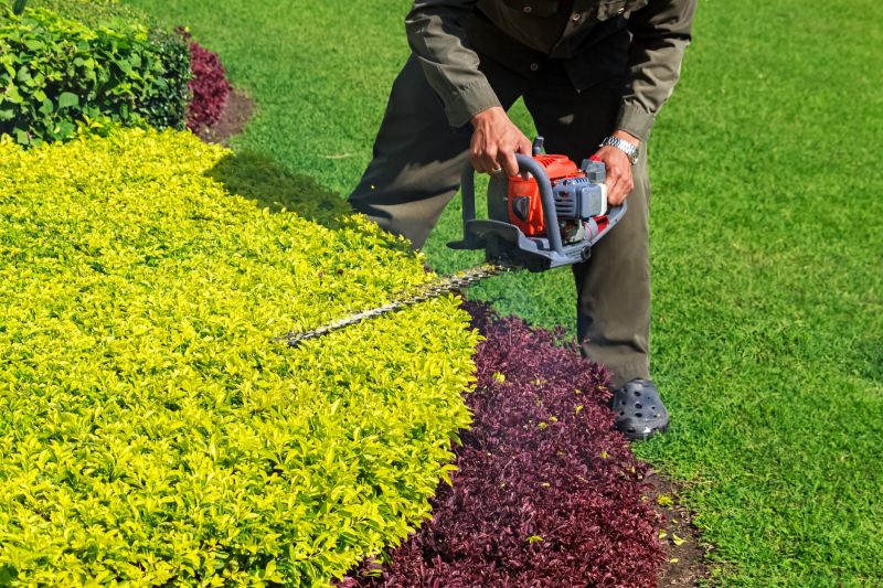 A tidy yard boosts your homeu2019s appearance